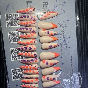 Sassy Nails Press-On Nails - Orange and Purple Hearts